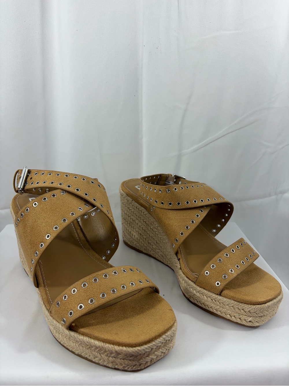 NWT Rebecca Minkoff Women’s Size 8 Tan Wedge Espadrille Sandals